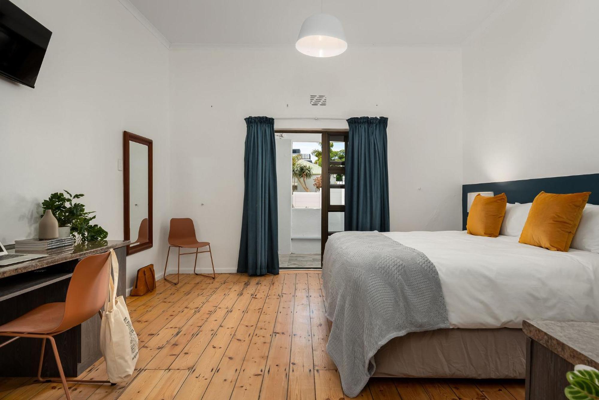 Neighbourgood Ravenscraig Hotel Кейптаун Екстериор снимка