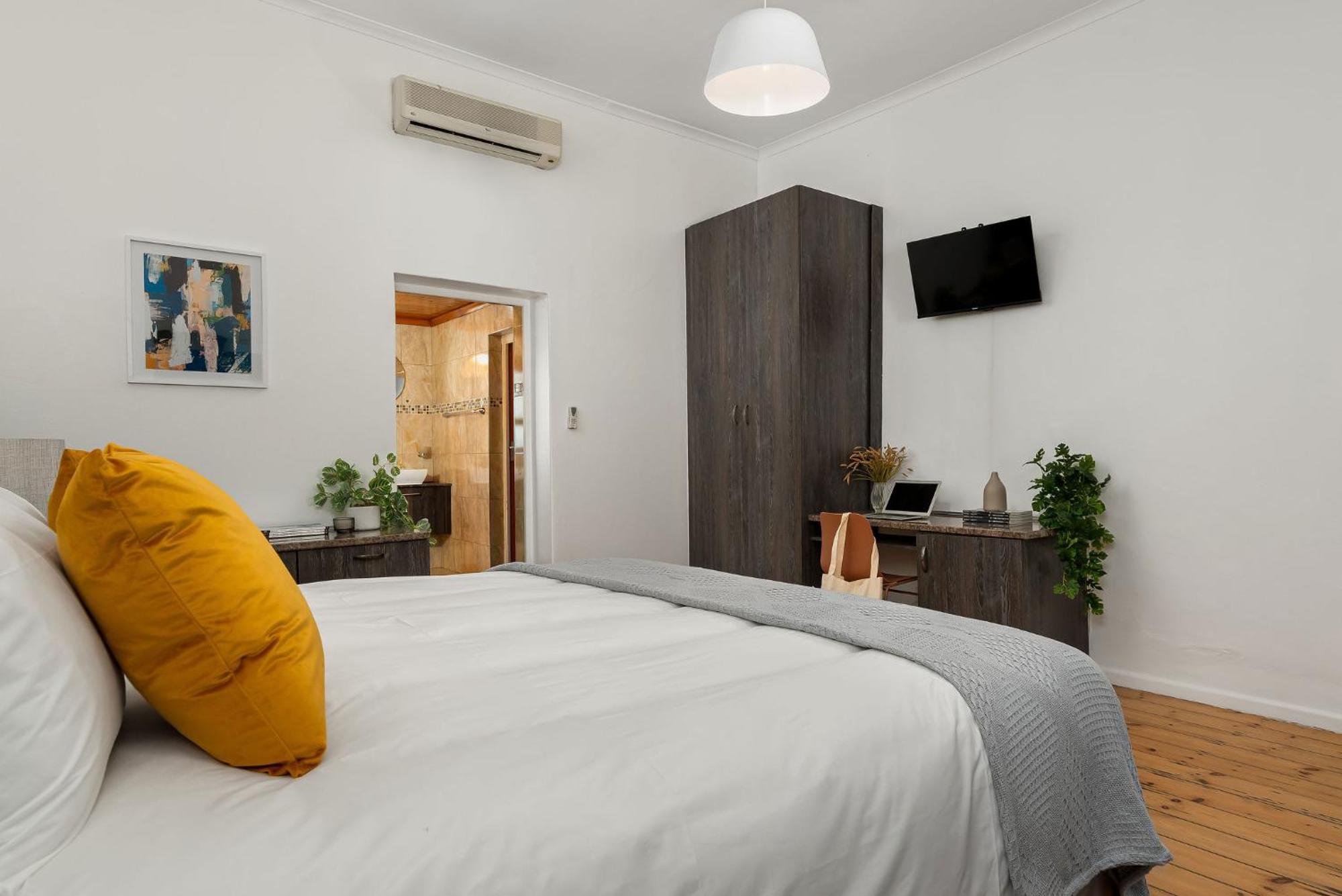 Neighbourgood Ravenscraig Hotel Кейптаун Екстериор снимка