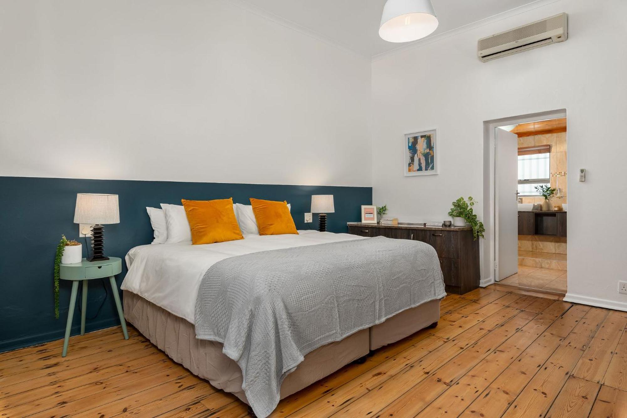 Neighbourgood Ravenscraig Hotel Кейптаун Екстериор снимка
